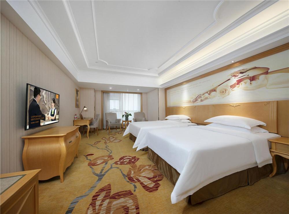 Vienna Hotel Zhengzhou Zhongyuan Futa Bagian luar foto