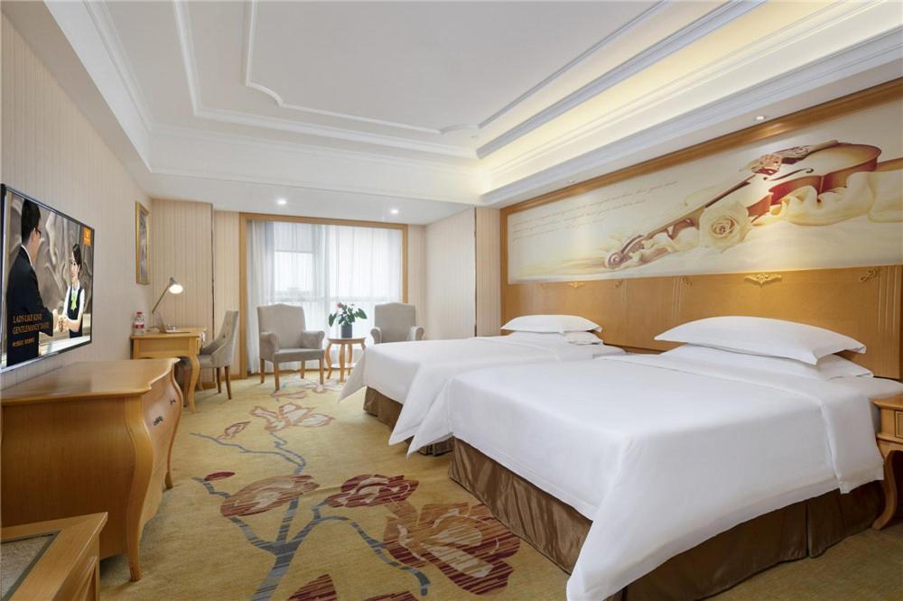 Vienna Hotel Zhengzhou Zhongyuan Futa Bagian luar foto